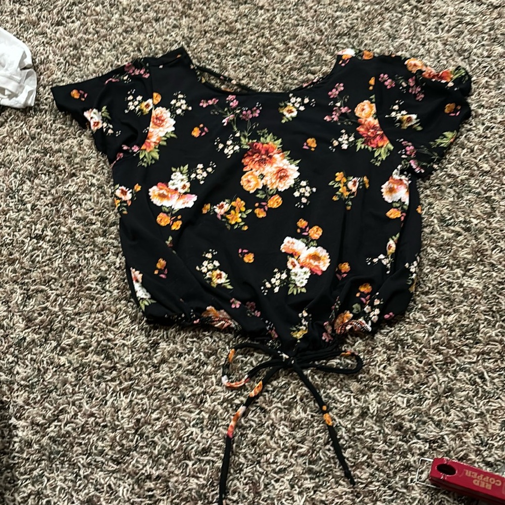 Flowery top